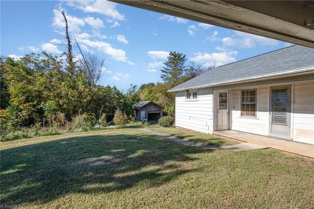 955 Main Street, Yanceyville, NC 27379