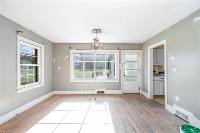 955 Main Street, Yanceyville, NC 27379