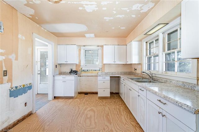 955 Main Street, Yanceyville, NC 27379