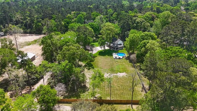 819 Sentinel Oaks, Pinehurst, TX 77362