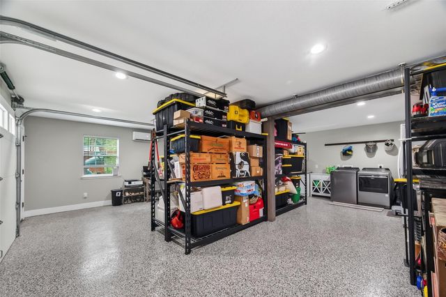 819 Sentinel Oaks, Pinehurst, TX 77362