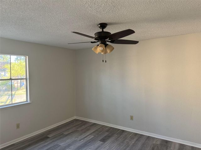 7402 Alabonson Road 309, Houston, TX 77088