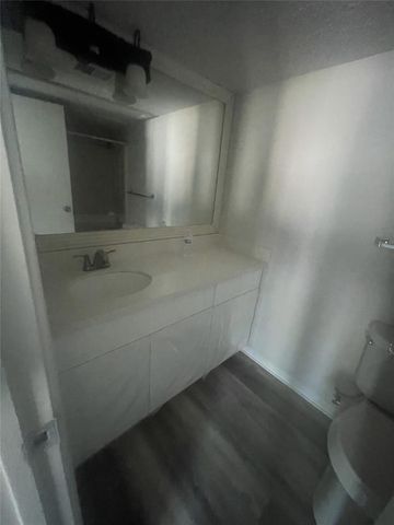 7402 Alabonson Road 309, Houston, TX 77088