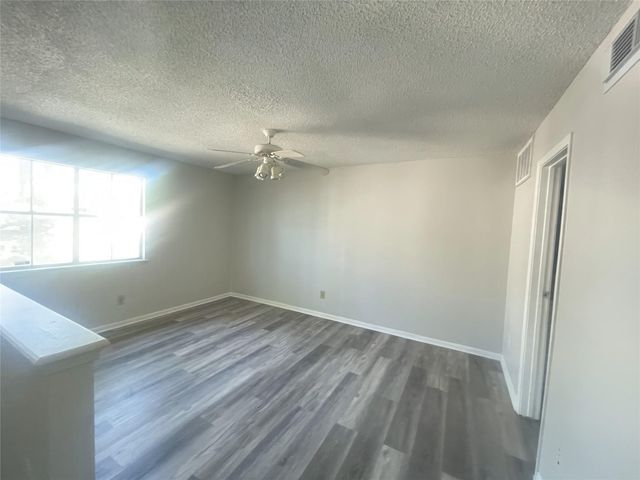 7402 Alabonson Road 309, Houston, TX 77088