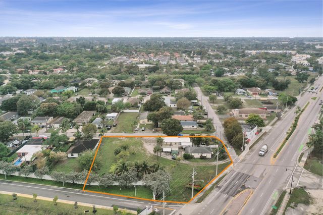 1412 B Nw 7 Street, Pompano Beach, FL 33069