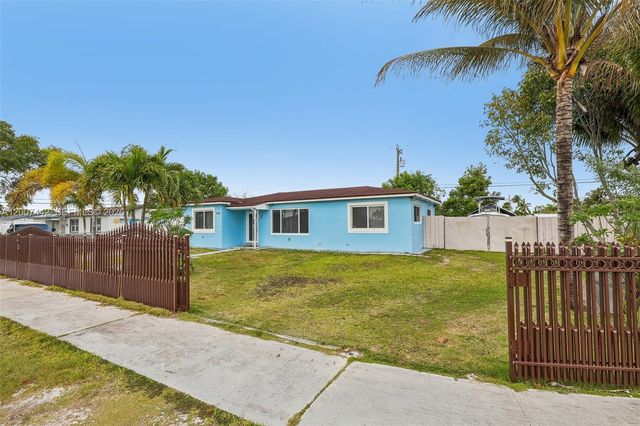 15245 SW 298th Ter, Homestead, FL 33033