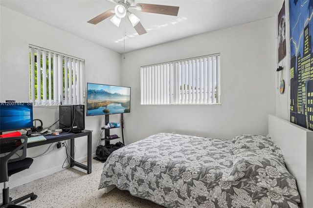 15245 SW 298th Ter, Homestead, FL 33033