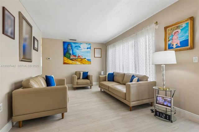 15245 SW 298th Ter, Homestead, FL 33033