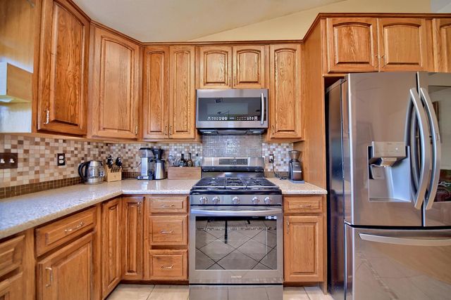 110 Loma Prieta Cir, Tracy, CA 95376