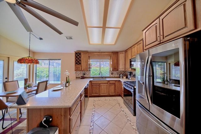 110 Loma Prieta Cir, Tracy, CA 95376