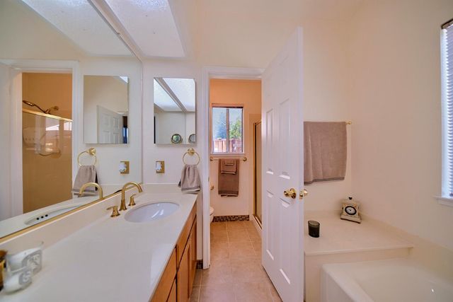 110 Loma Prieta Cir, Tracy, CA 95376