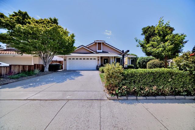110 Loma Prieta Cir, Tracy, CA 95376