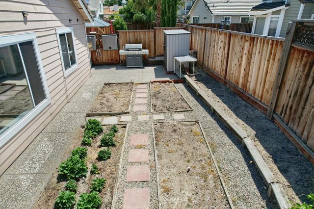 110 Loma Prieta Cir, Tracy, CA 95376