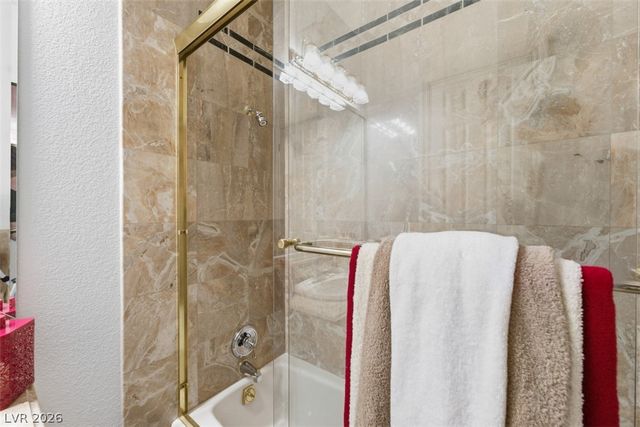 7360 Darby Avenue, Las Vegas, NV 89117