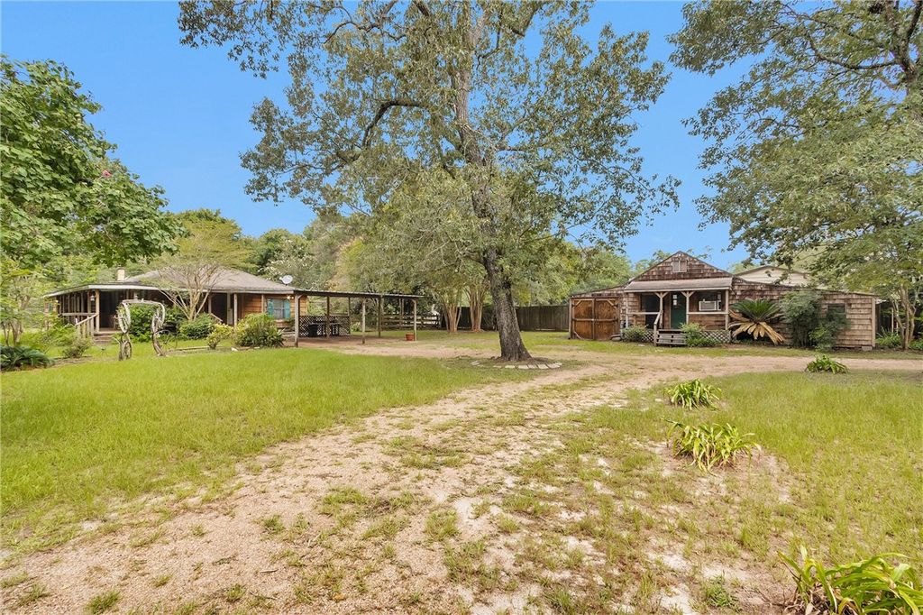16014 Post Oak Road, Plantersville, TX 77363 — exterior
