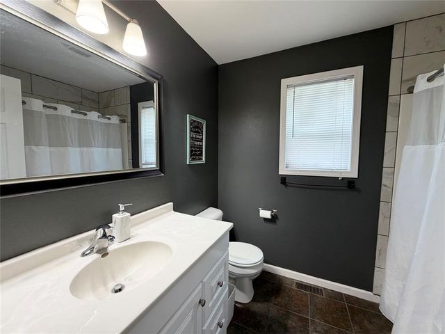 3246 Anderson Drive, Eau Claire, WI 54703