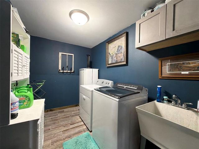 3246 Anderson Drive, Eau Claire, WI 54703