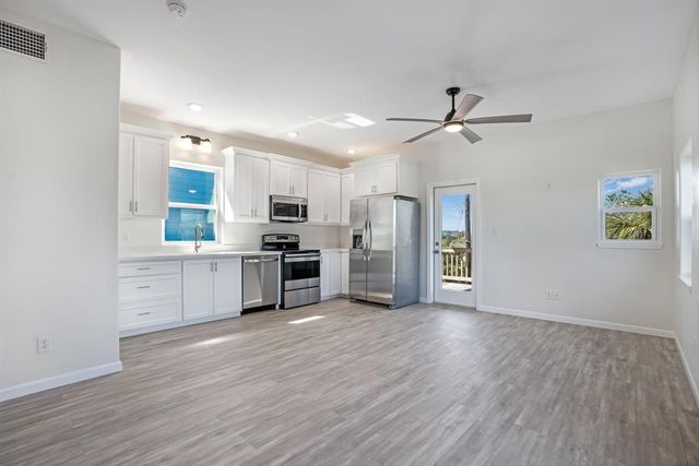 14142 Miramar Drive, Galveston, TX 77554