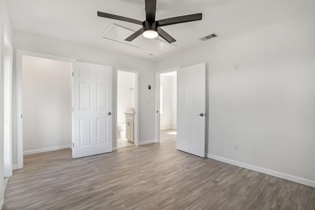 14142 Miramar Drive, Galveston, TX 77554