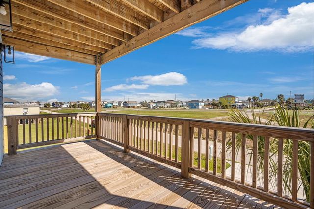 14142 Miramar Drive, Galveston, TX 77554