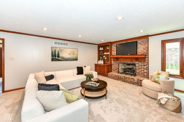13572 Dallas Drive, Carmel, IN 46033