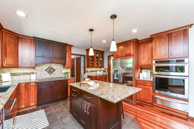 13572 Dallas Drive, Carmel, IN 46033