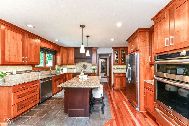 13572 Dallas Drive, Carmel, IN 46033