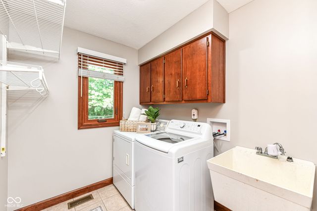 13572 Dallas Drive, Carmel, IN 46033