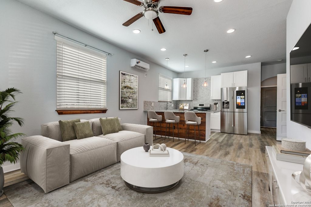 123 Kearney, San Antonio, TX 78210