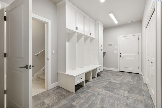 6631 Collins Rd, West Richland, WA 99353