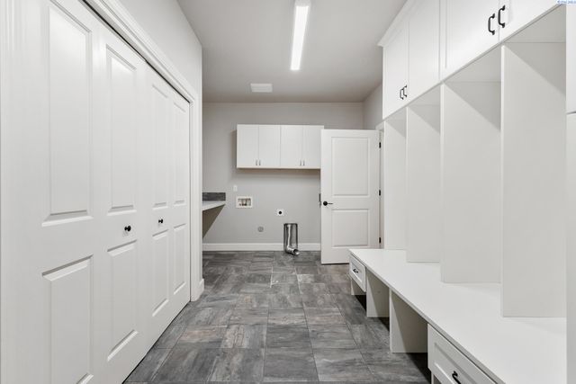 6631 Collins Rd, West Richland, WA 99353