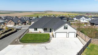 6631 Collins Rd, West Richland, WA 99353
