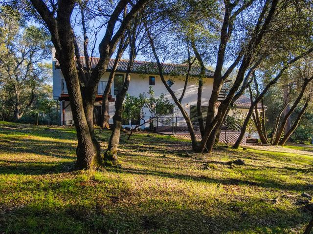 2580 Golden Fawn Trl, Shingle Springs, CA 95682