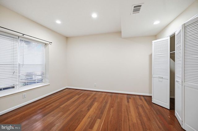 6046 SMOOTH STONE PL, Haymarket, VA 20169