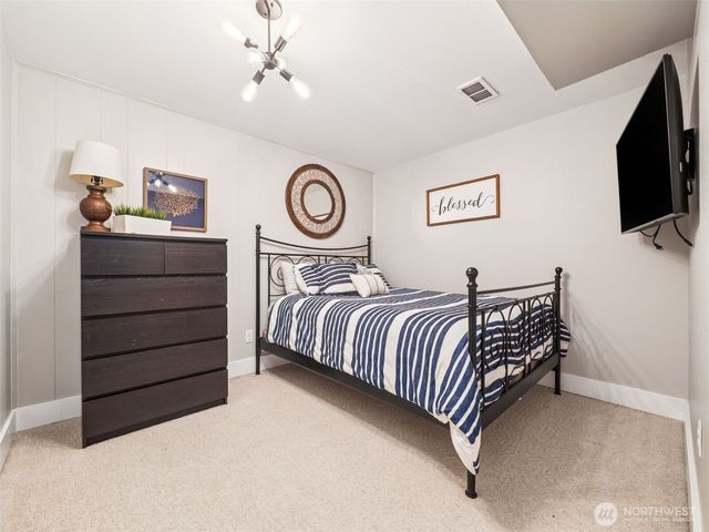 2606 N Bristol Street, Tacoma, WA 98407