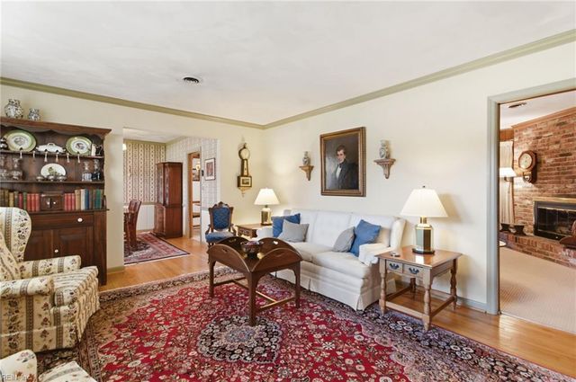 4609 Birdie CT, Virginia Beach, VA 23462