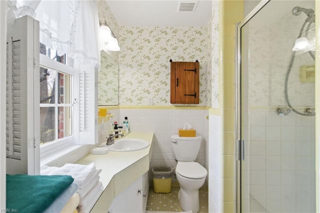 4609 Birdie CT, Virginia Beach, VA 23462