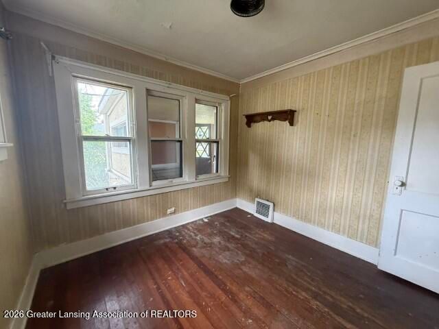 1209 W Mount Hope Avenue, Lansing, MI 48910