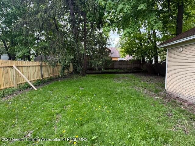 1209 W Mount Hope Avenue, Lansing, MI 48910
