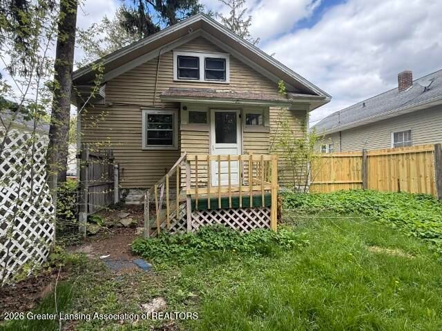1209 W Mount Hope Avenue, Lansing, MI 48910