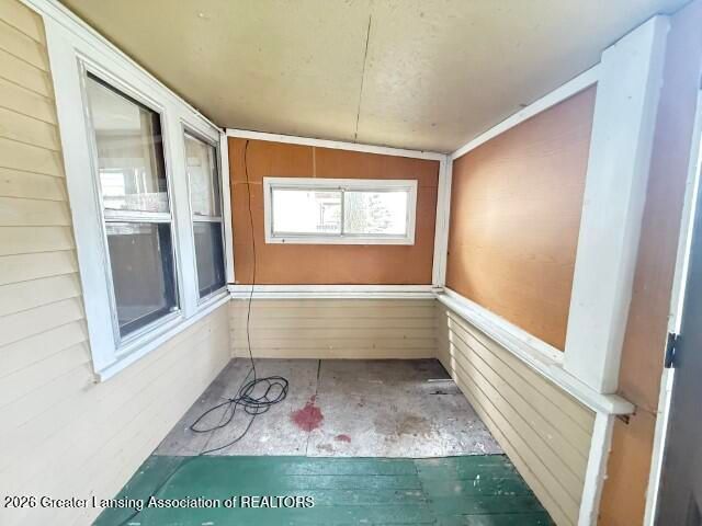 1209 W Mount Hope Avenue, Lansing, MI 48910