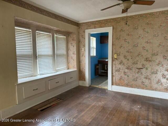 1209 W Mount Hope Avenue, Lansing, MI 48910