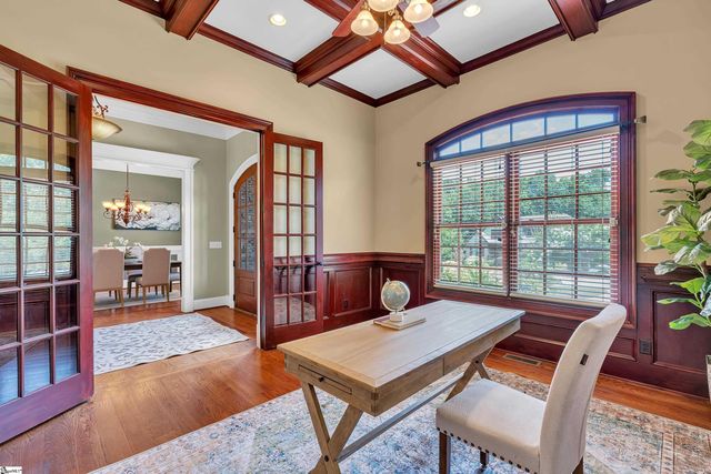 15 Fox Hunt Lane, Greer, SC 29651