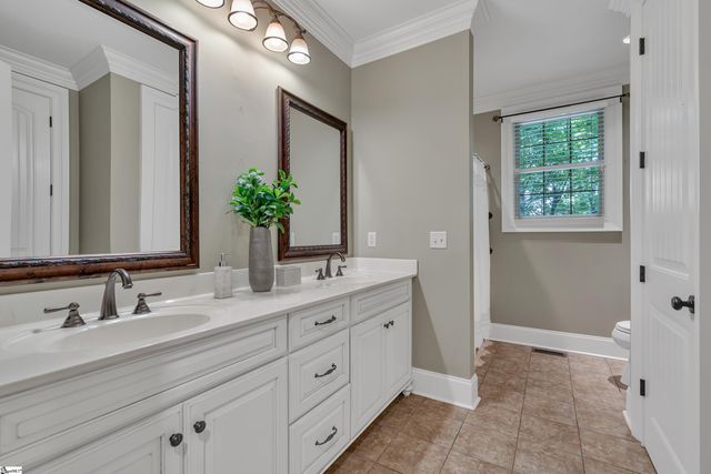 15 Fox Hunt Lane, Greer, SC 29651