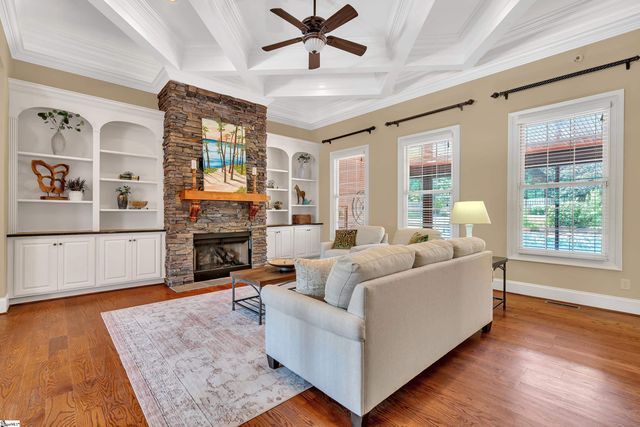 15 Fox Hunt Lane, Greer, SC 29651