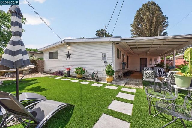 380 Alhambra Ave, Vallejo, CA 94591