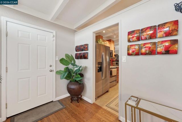 380 Alhambra Ave, Vallejo, CA 94591