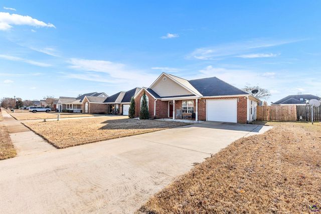 221 Wembley Drive, Warner Robins, GA 31088