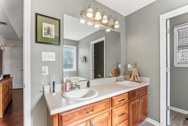 221 Wembley Drive, Warner Robins, GA 31088