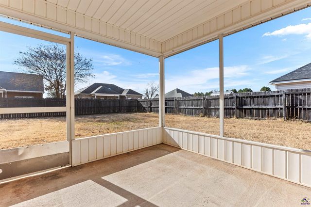 221 Wembley Drive, Warner Robins, GA 31088